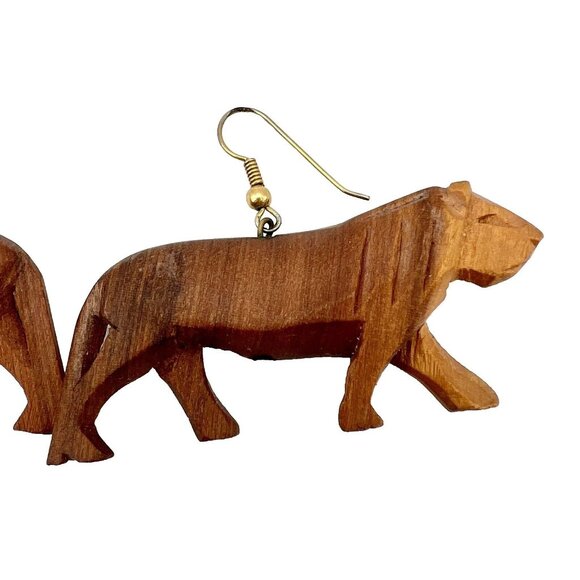 Pair of Wooden Hand Carved Lion Earrings Drop Dangle Brown Safari Tribal Boho - Picture 4 of 5
